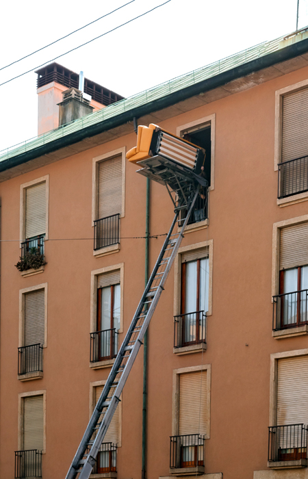 Exterior furniture lift